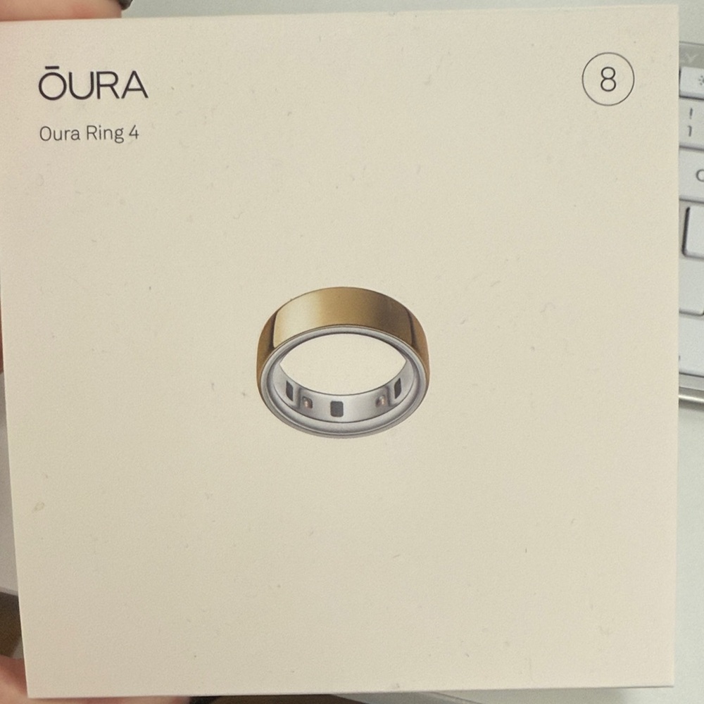 Gold Oura Ring 4 - size 8